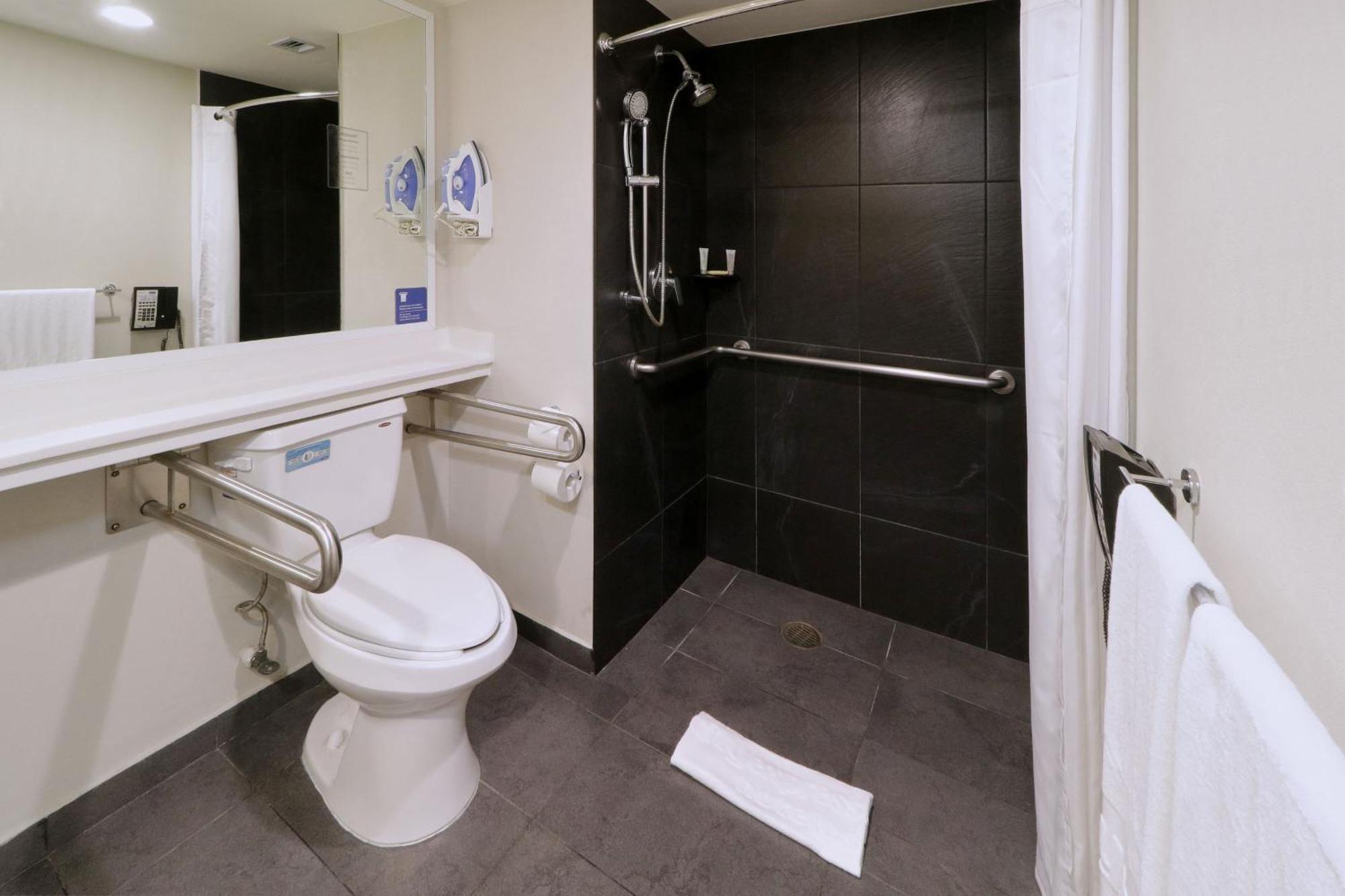 City Express By Marriott Piedras Negras Exterior photo