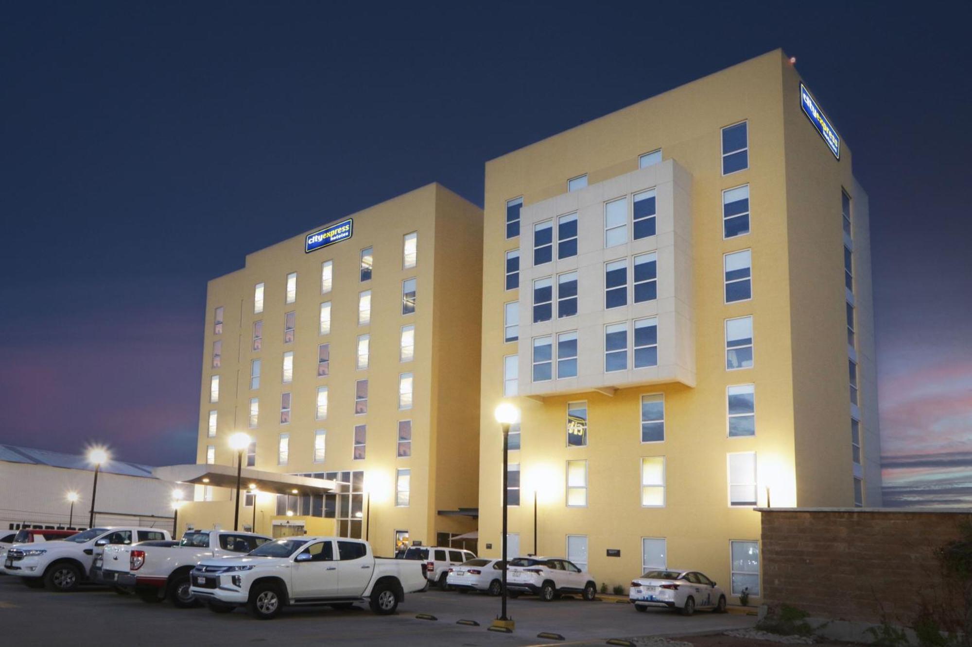 City Express By Marriott Piedras Negras Exterior photo