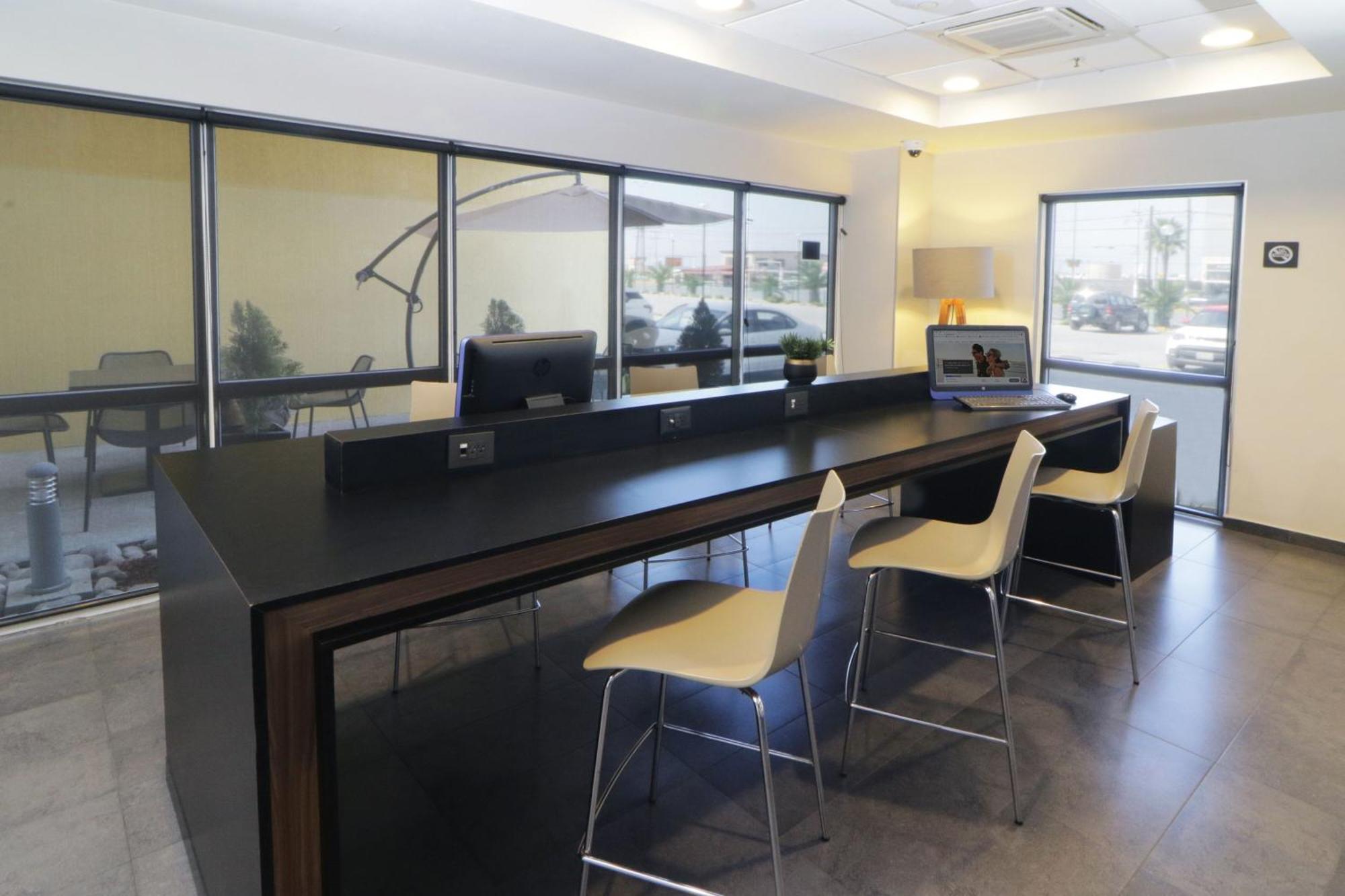 City Express By Marriott Piedras Negras Exterior photo
